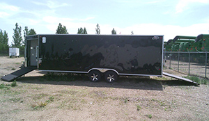 enclosed-trailer-drive-in-drive-out-ramp-doors