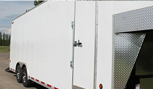 trailer-side-door-with-bar-lock